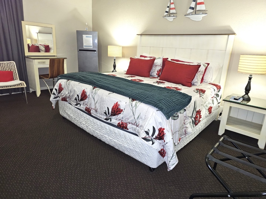 Commercial Property for Sale in Hartenbos Central Western Cape